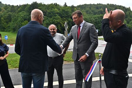 Otvoritev na Poljanah (19)